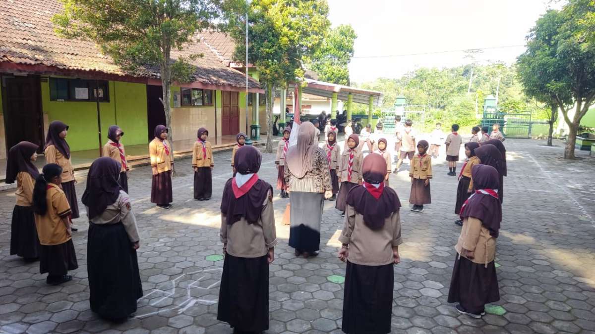Serunya Latihan Rutin Pramuka SDN 2 Golo: Ceria, Kompak, dan Bentuk Karakter Mandiri